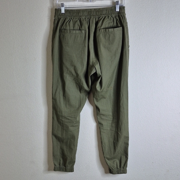 J. Crew Green Sweatpants with Elastic Waistband and Tapered Ankles - Picture 2 of 8